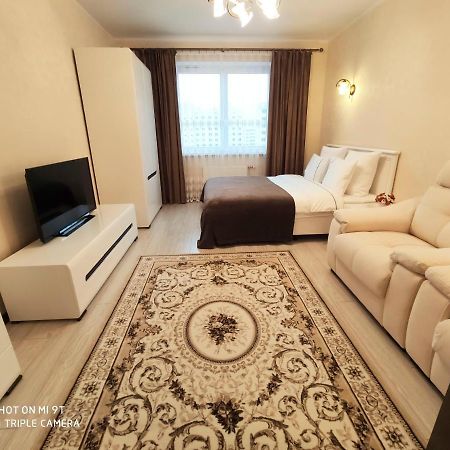 Comfort Apartments - Bright Family Suite Grodno Ngoại thất bức ảnh