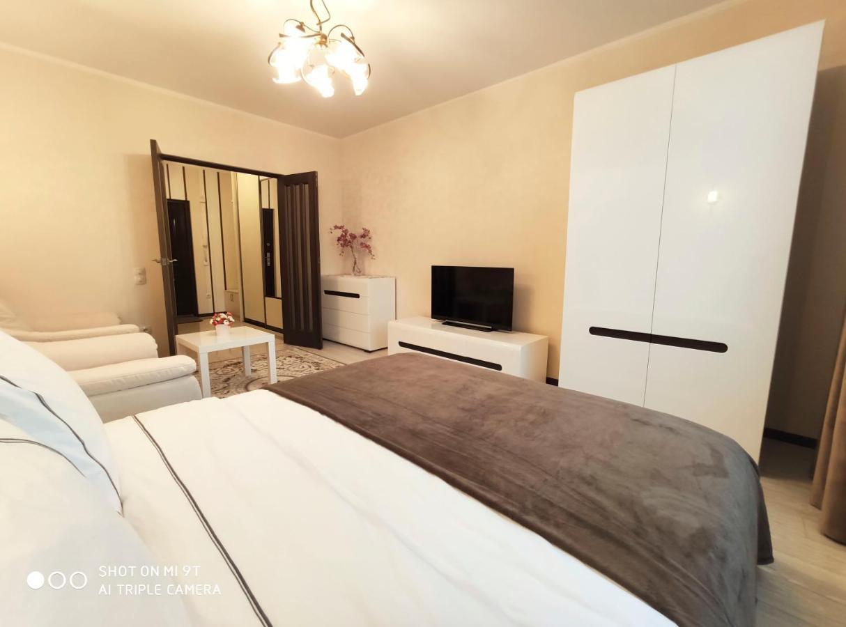 Comfort Apartments - Bright Family Suite Grodno Ngoại thất bức ảnh