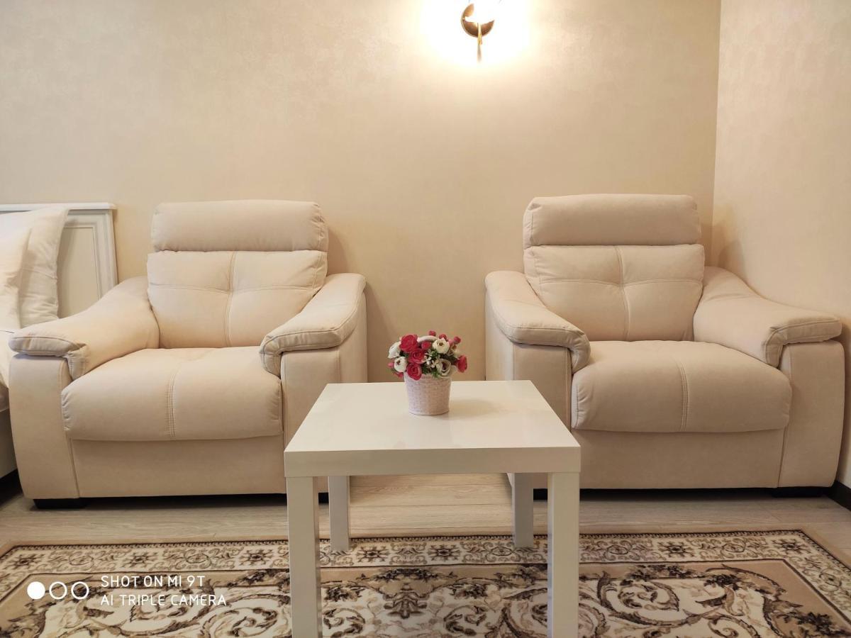 Comfort Apartments - Bright Family Suite Grodno Ngoại thất bức ảnh